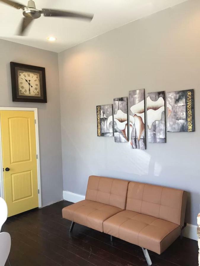 Modern 2 Blocks From Quarters Apartment New Orleans