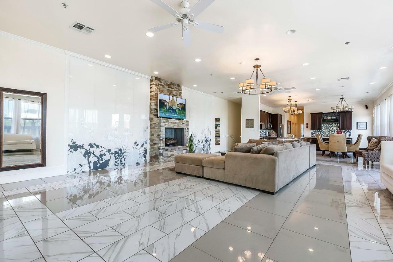 Spacious 4bd Luxury Penthouse With Balcony Apartment *