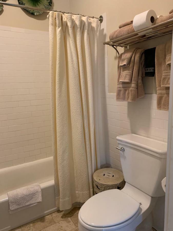 Bed & Breakfast Terrell House 3*