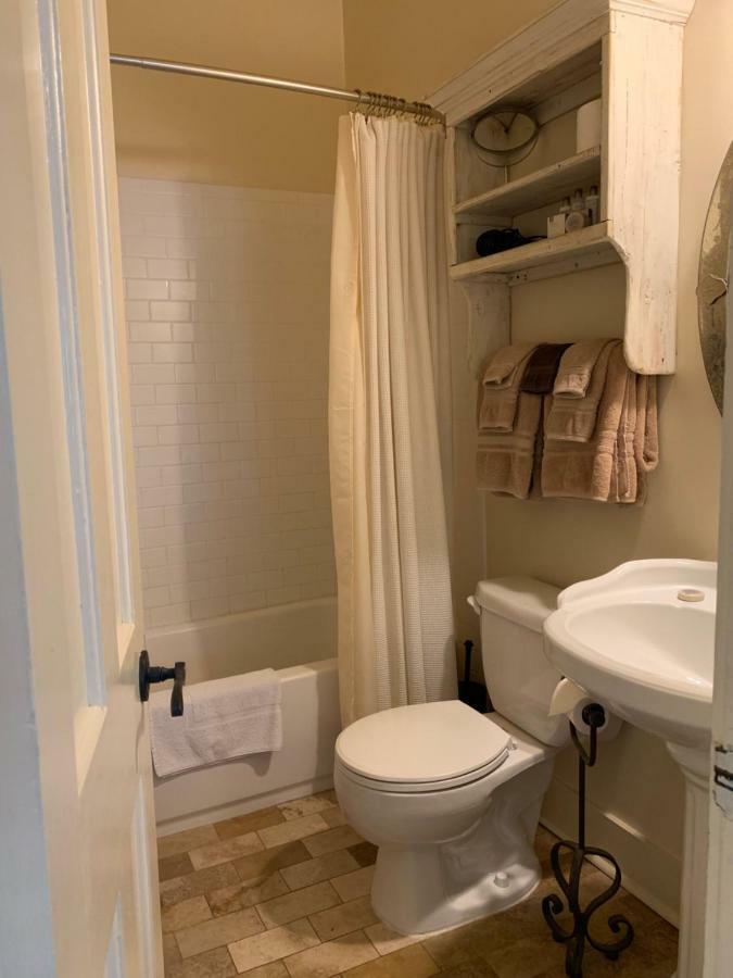 Bed & Breakfast Terrell House