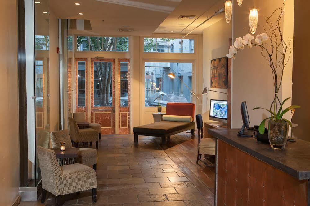 Loft 523 Hotel