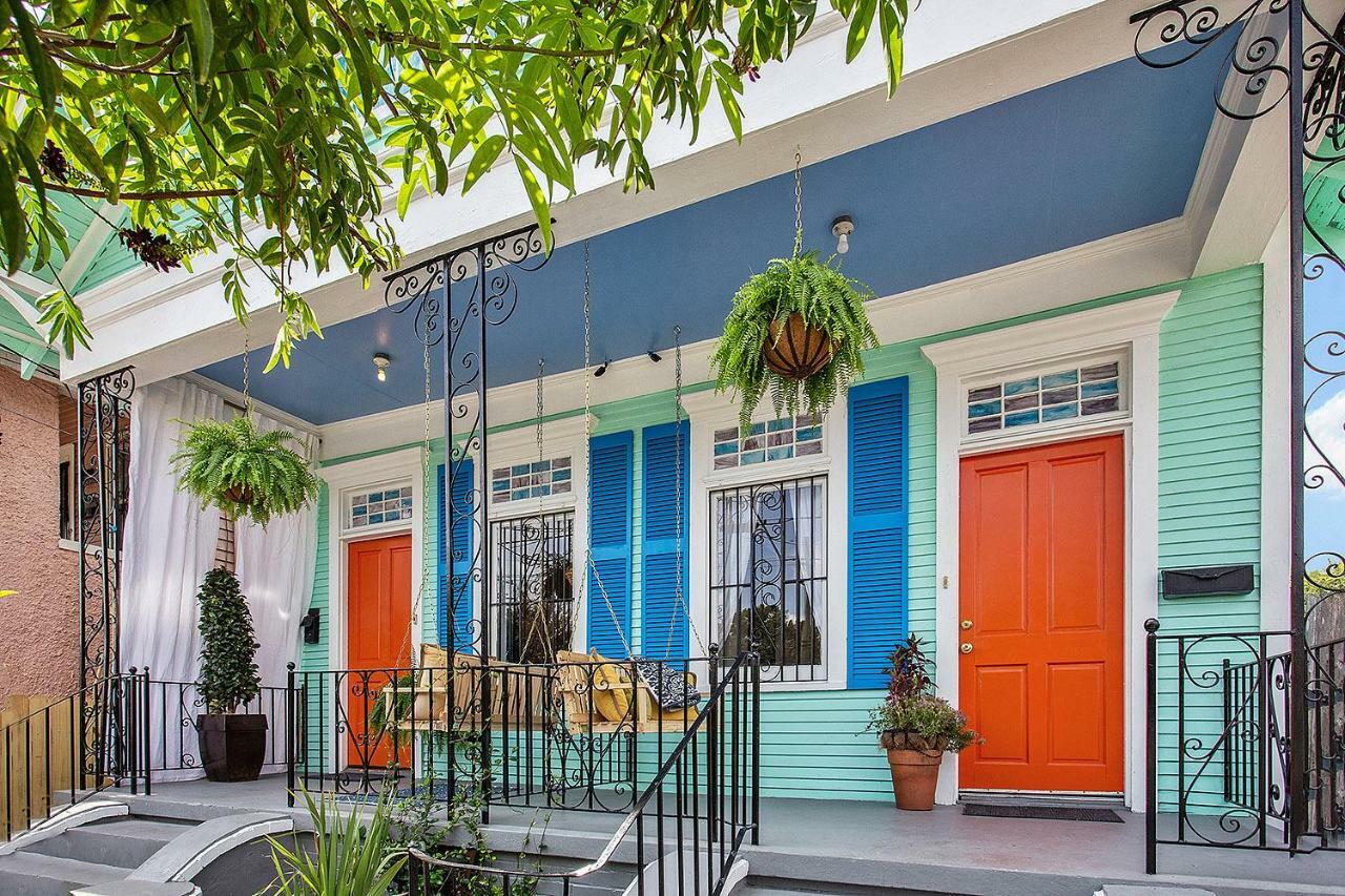 Modern Victorian House With Relaxing Courtyard Holiday home New Orleans