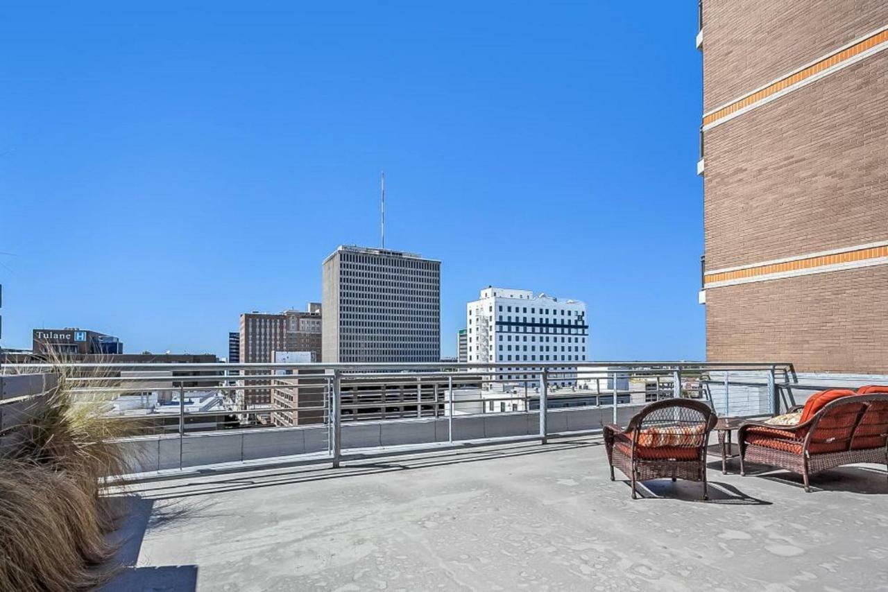 Modern & Fully Furnished In The Heart Of The Apartment