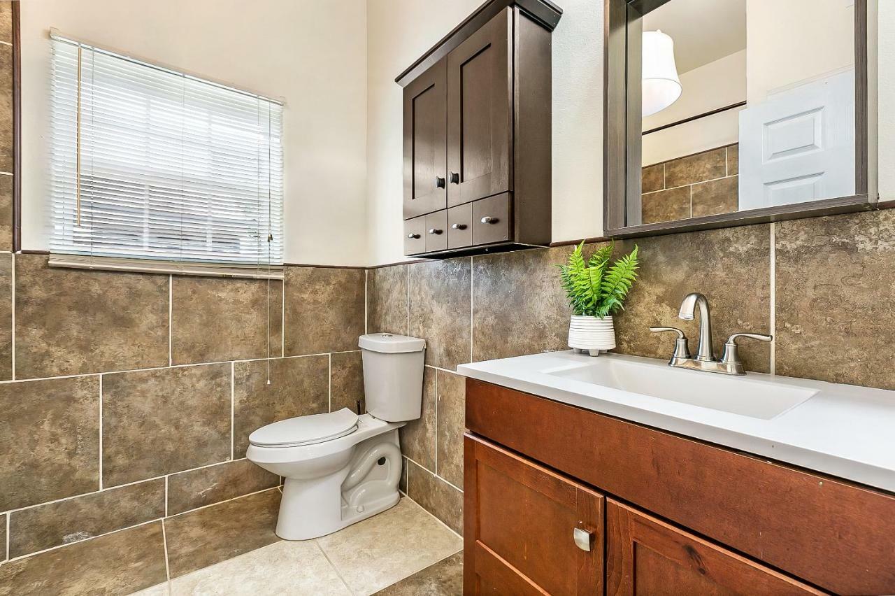 Apartment Urban With Spacious & Amenities *