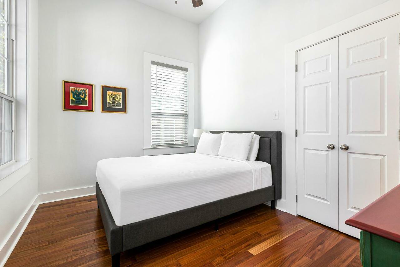 Cozy And Charming House With Luxury Amenities *