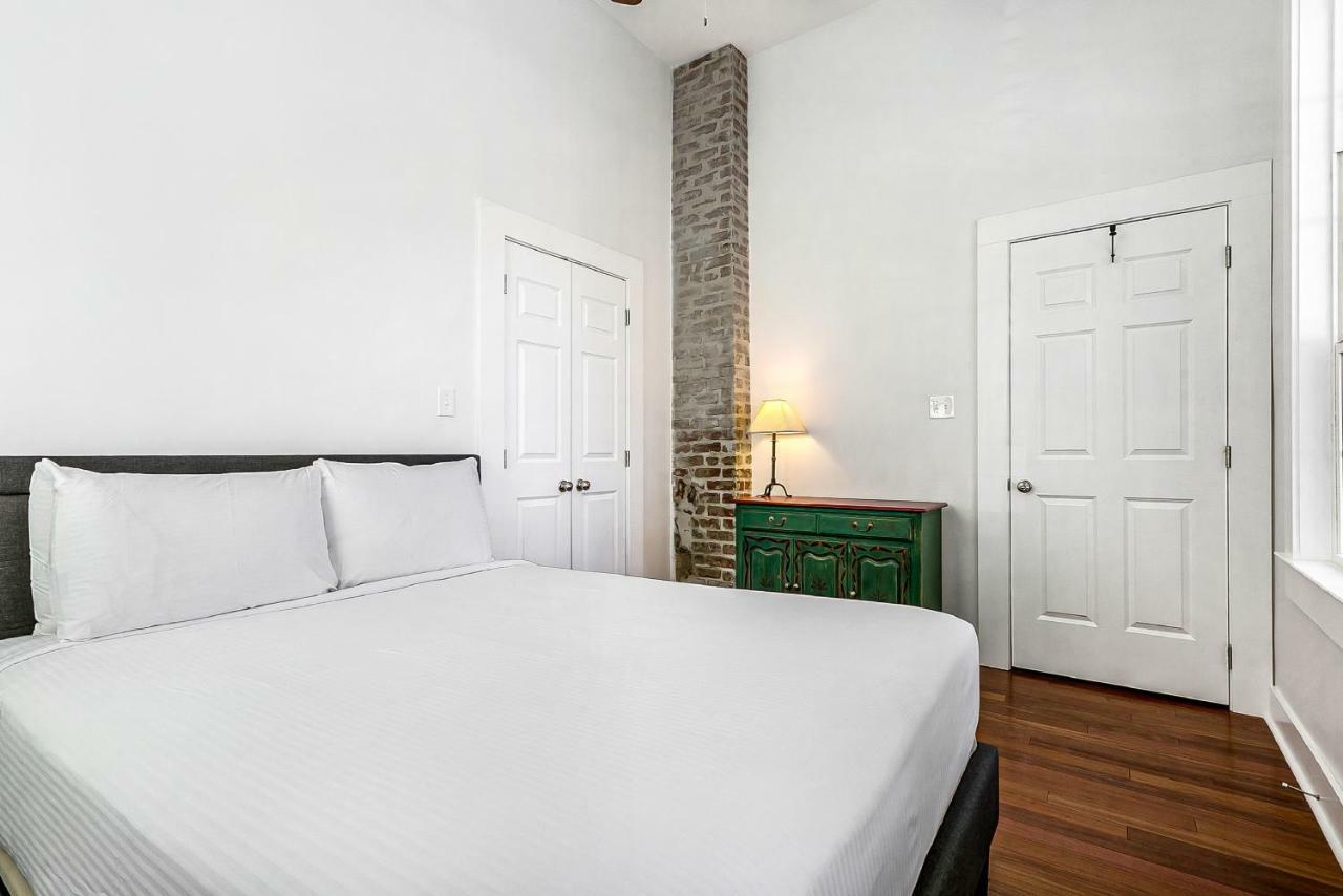 Cozy And Charming House With Luxury Amenities New Orleans