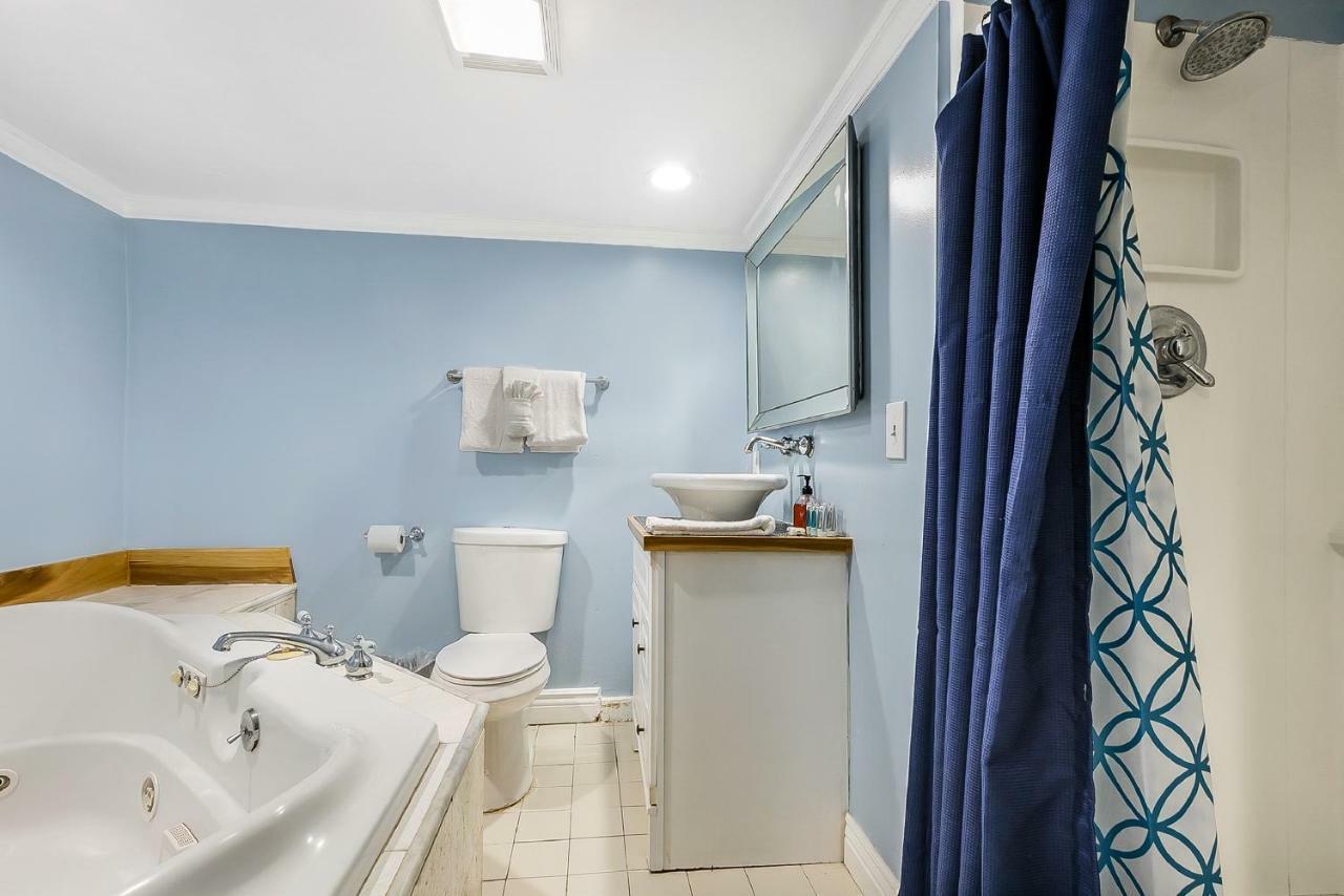 Express Close To Amenities New Orleans
