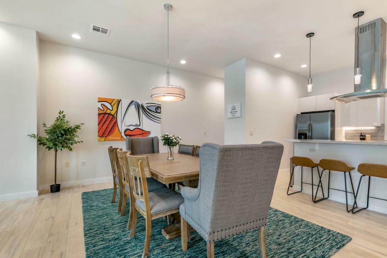 Holiday home 4br Townhouse In Bienville New Orleans