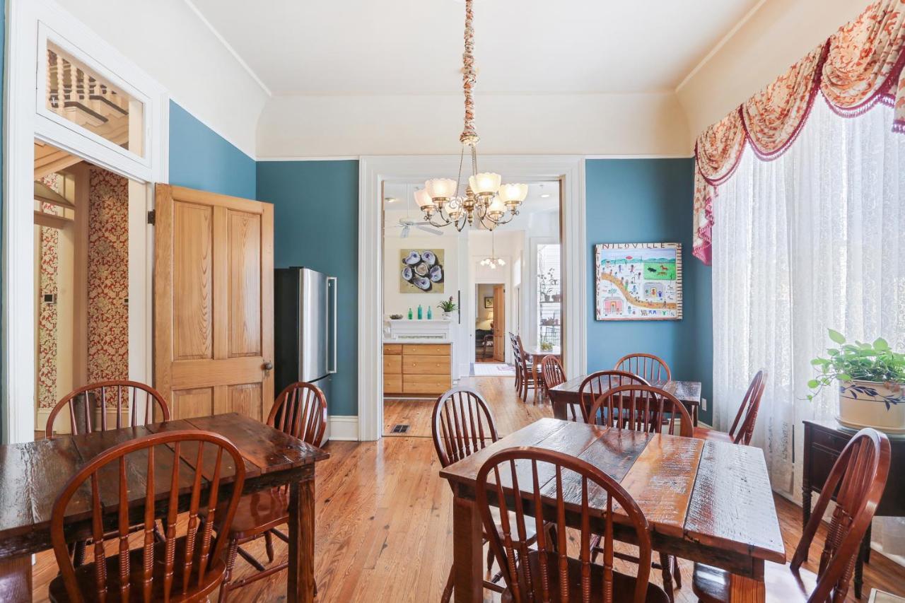 Maison Perrier Bed & Breakfast 4*