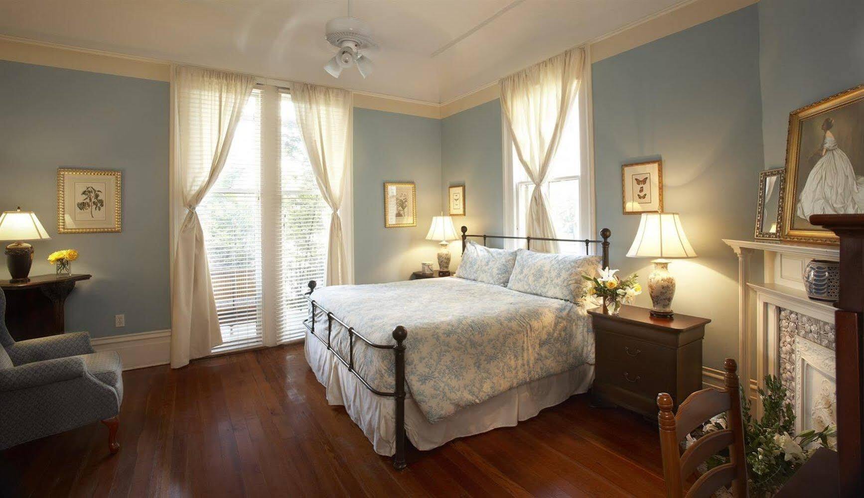 Maison Perrier Bed & Breakfast New Orleans