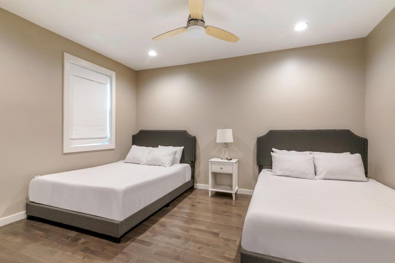 Stunning With Modern & Open Layout *