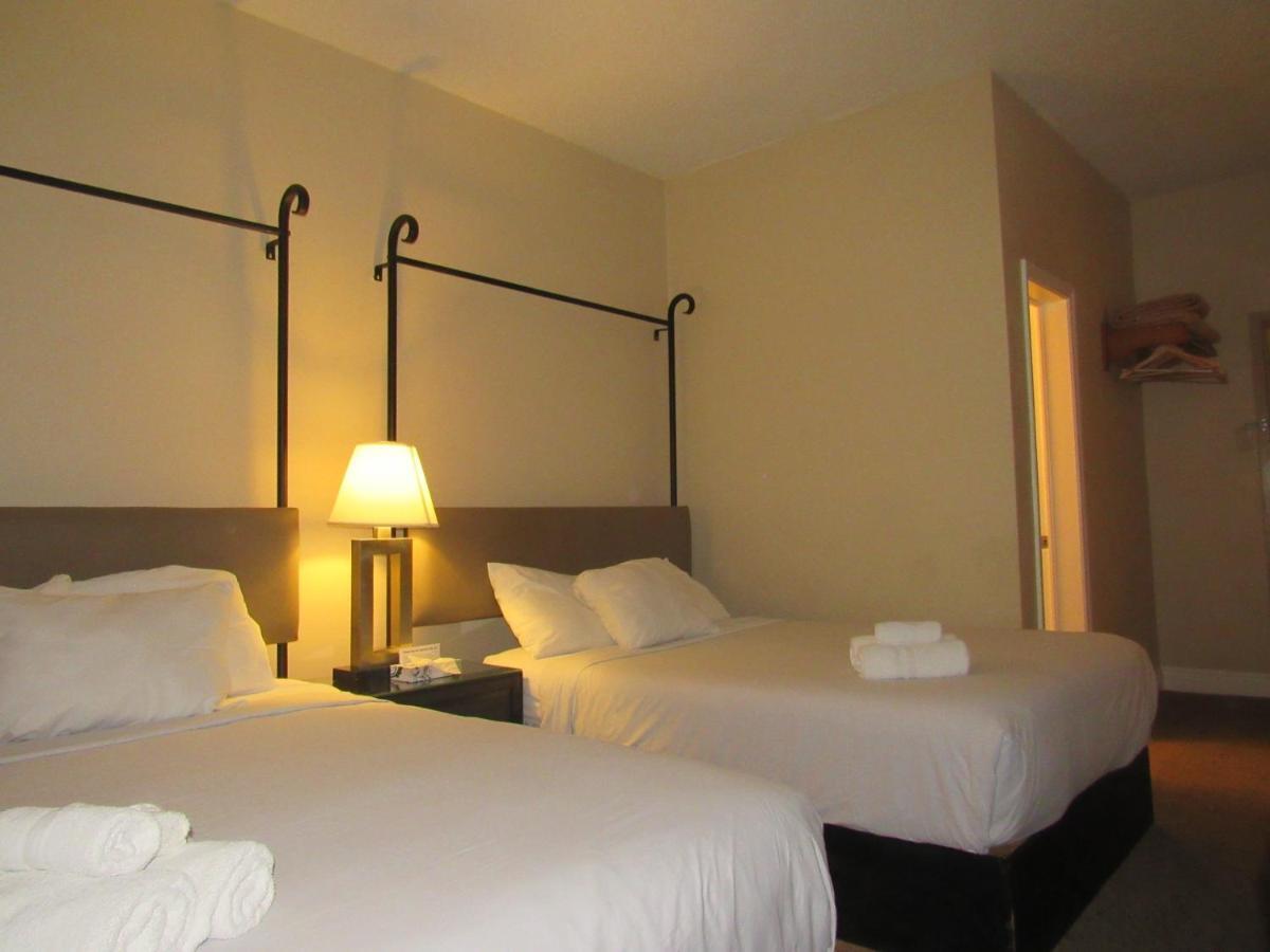 Hotel The Treme 3*