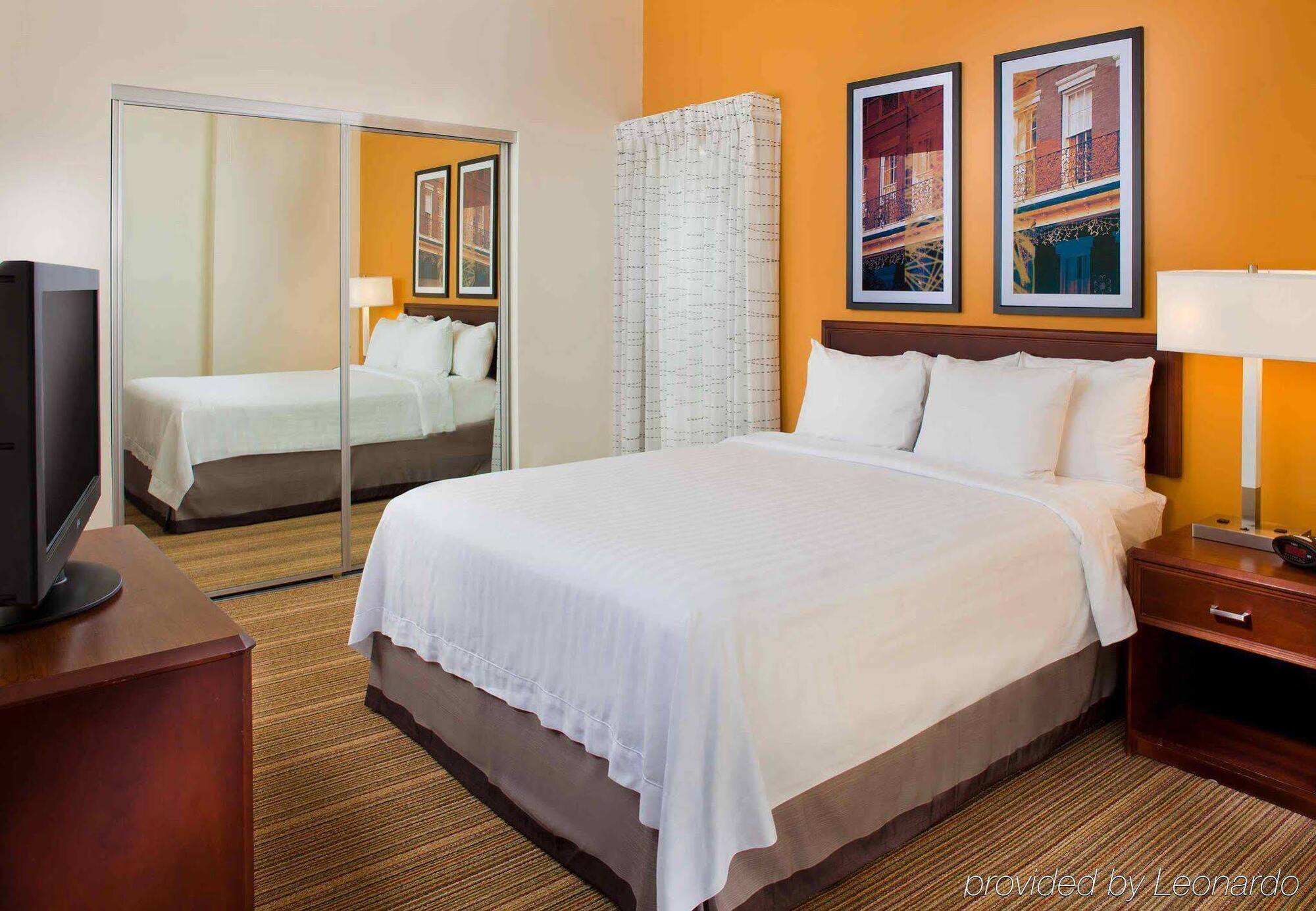 Hotel Sonesta Es Convention Center 3*