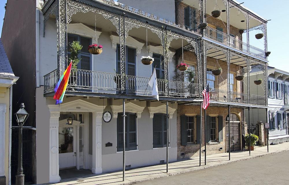 On St. Ann, A French Quarter 3*