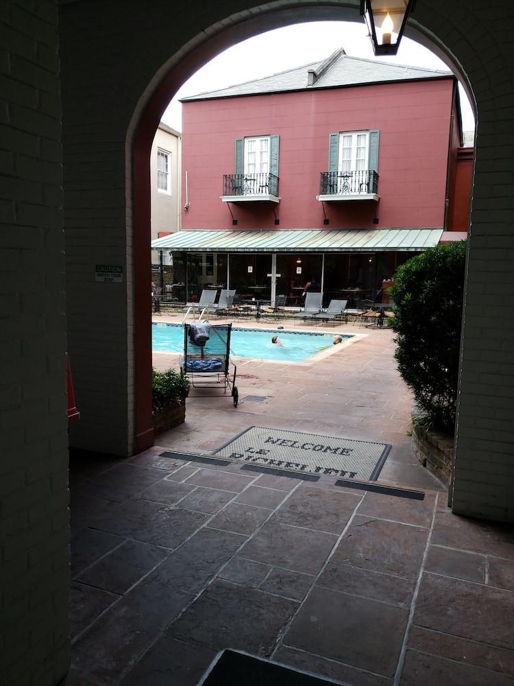 Inn Le Richelieu In The French Quarter