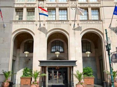 Hilton / St. Charles Avenue