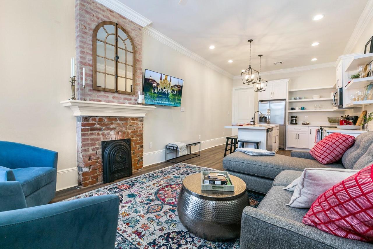 St Charles Ave Living Near Hot Spots And Restaurants *