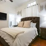 Updated Bourbon Street Condo With Smart Tvs!