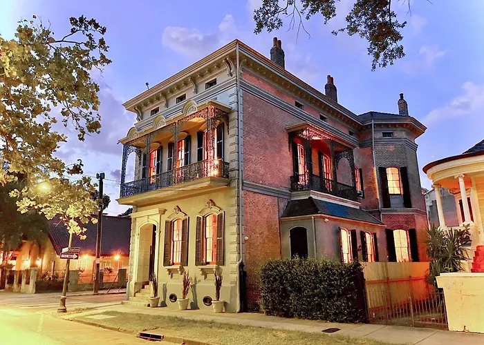 French Quarter Lanaux Mansion Bed And Breakfast