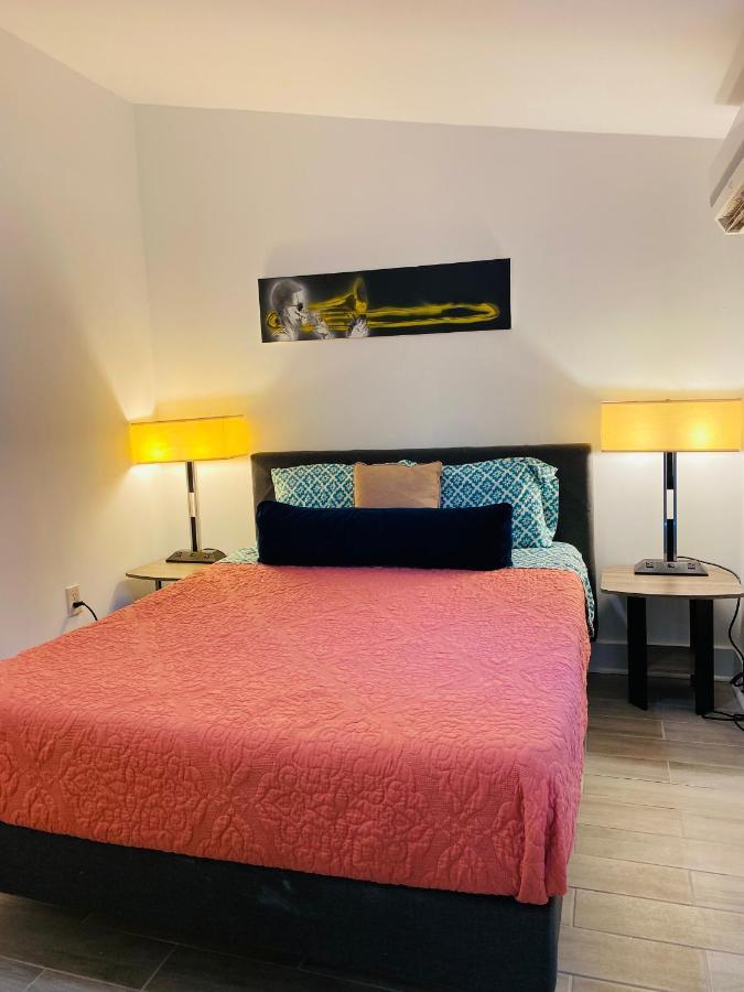 Antonine Upper Garden District Inn 2*