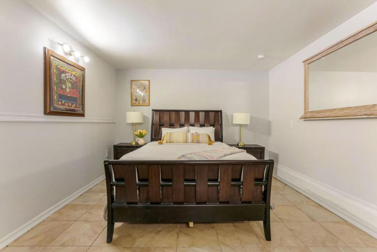 Elegant 4br In Downtown