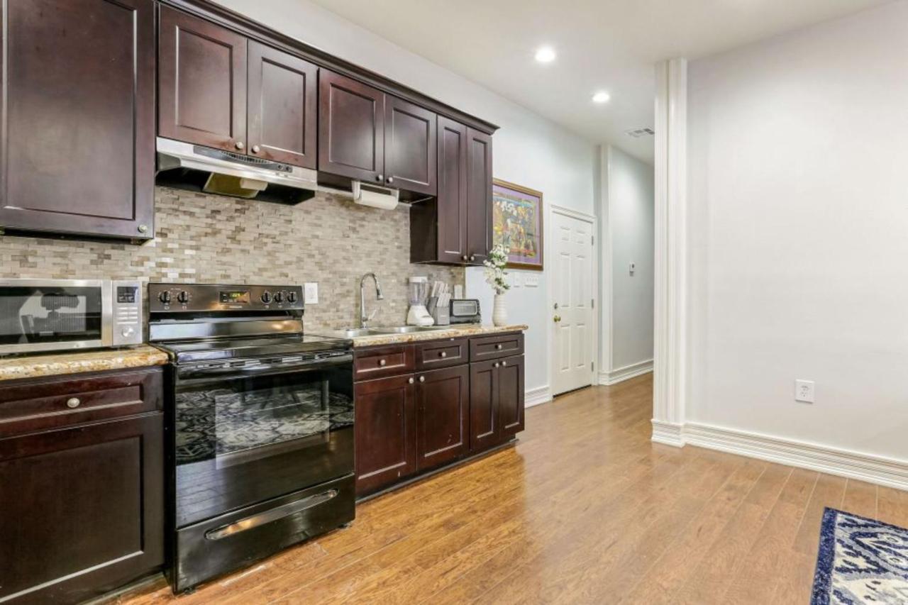 Elegant 4br In Downtown *