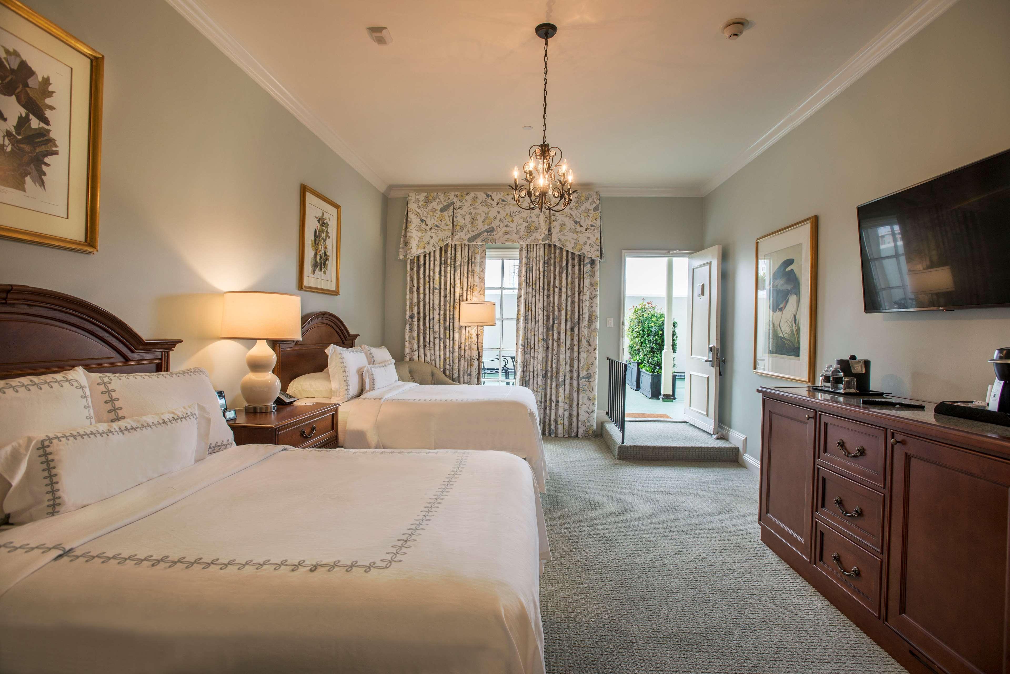 Bienville House Hotel