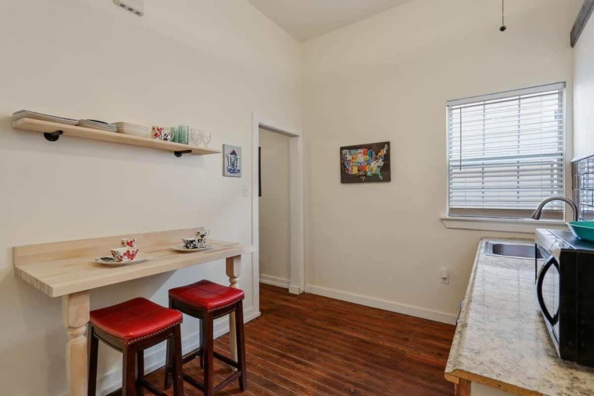 Cute Quiet Mid-city - Location * New Orleans