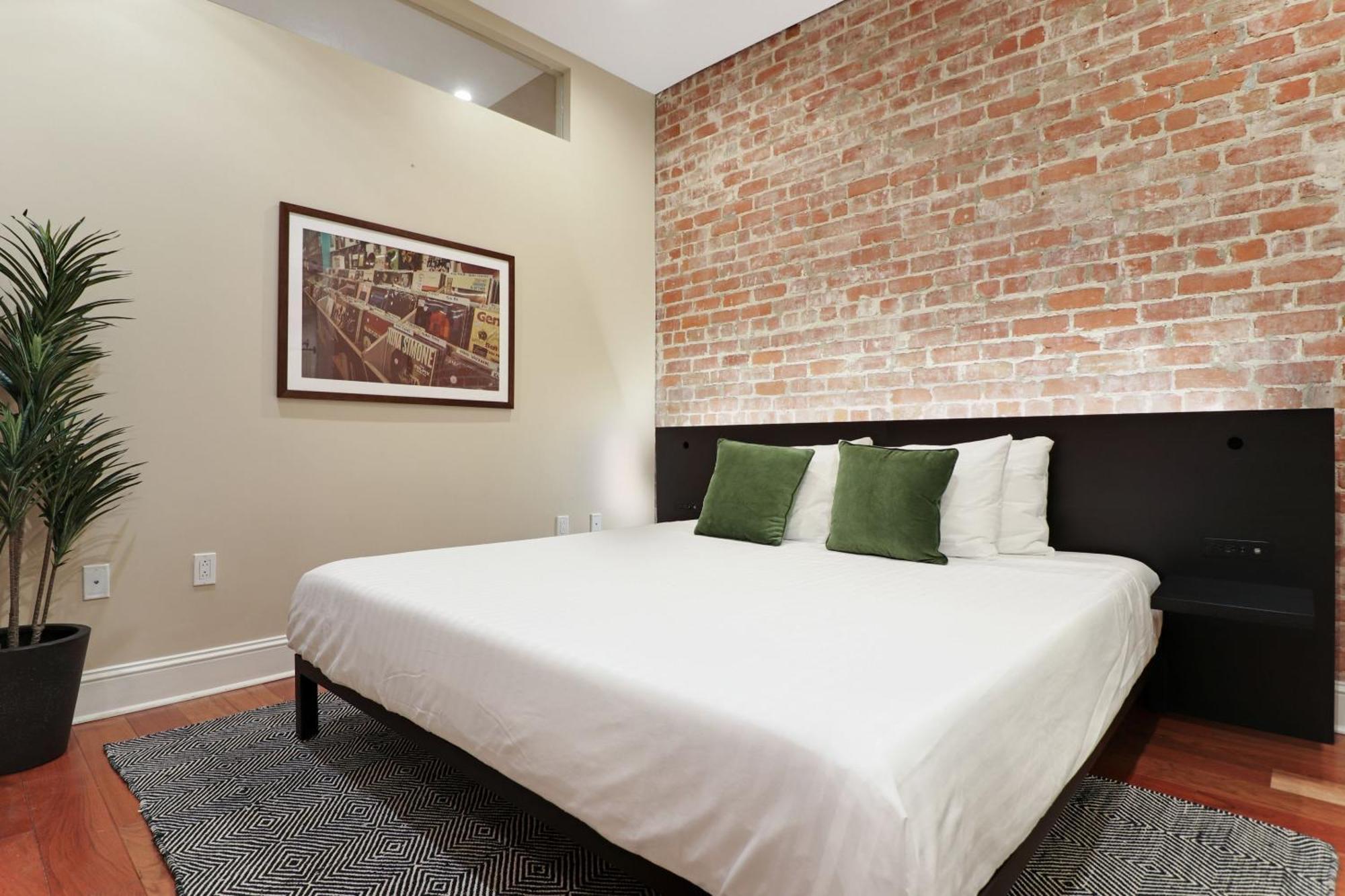 Aparthotel Roami At Factors Row New Orleans
