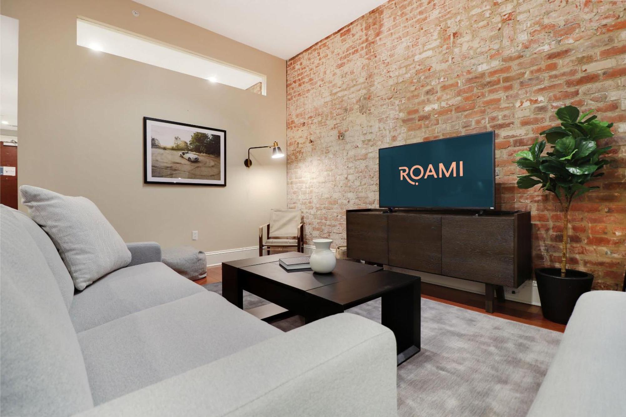 Roami At Factors Row