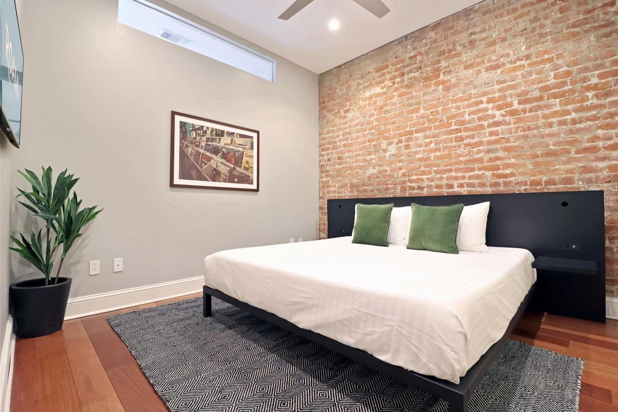 Aparthotel Roami At Factors Row New Orleans