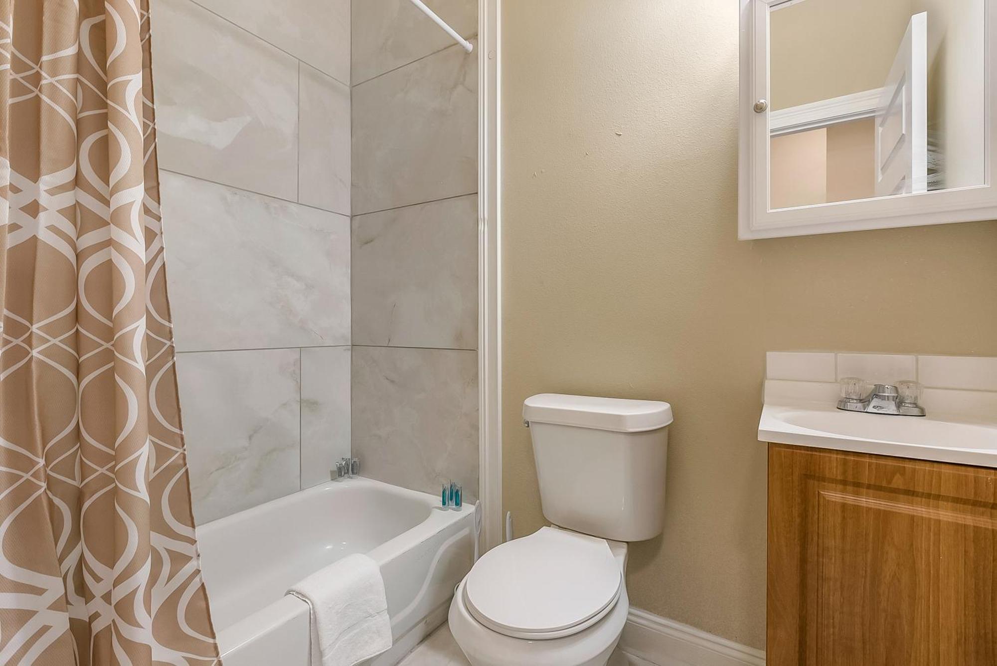 Apartment Spacious In Downtown Nola New Orleans