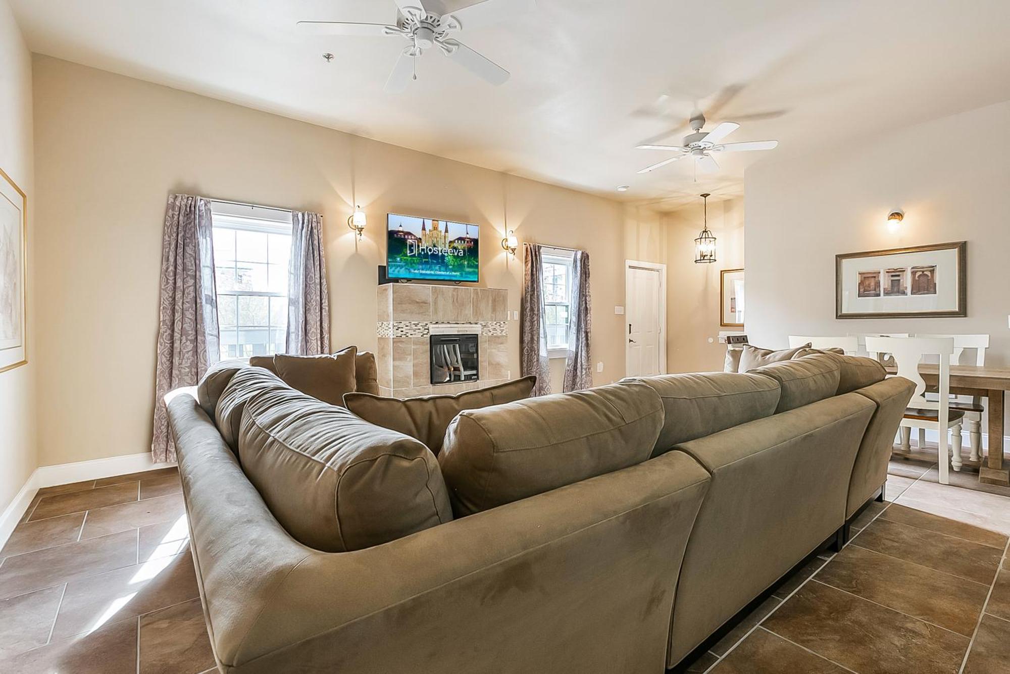 Spacious In Downtown Nola New Orleans
