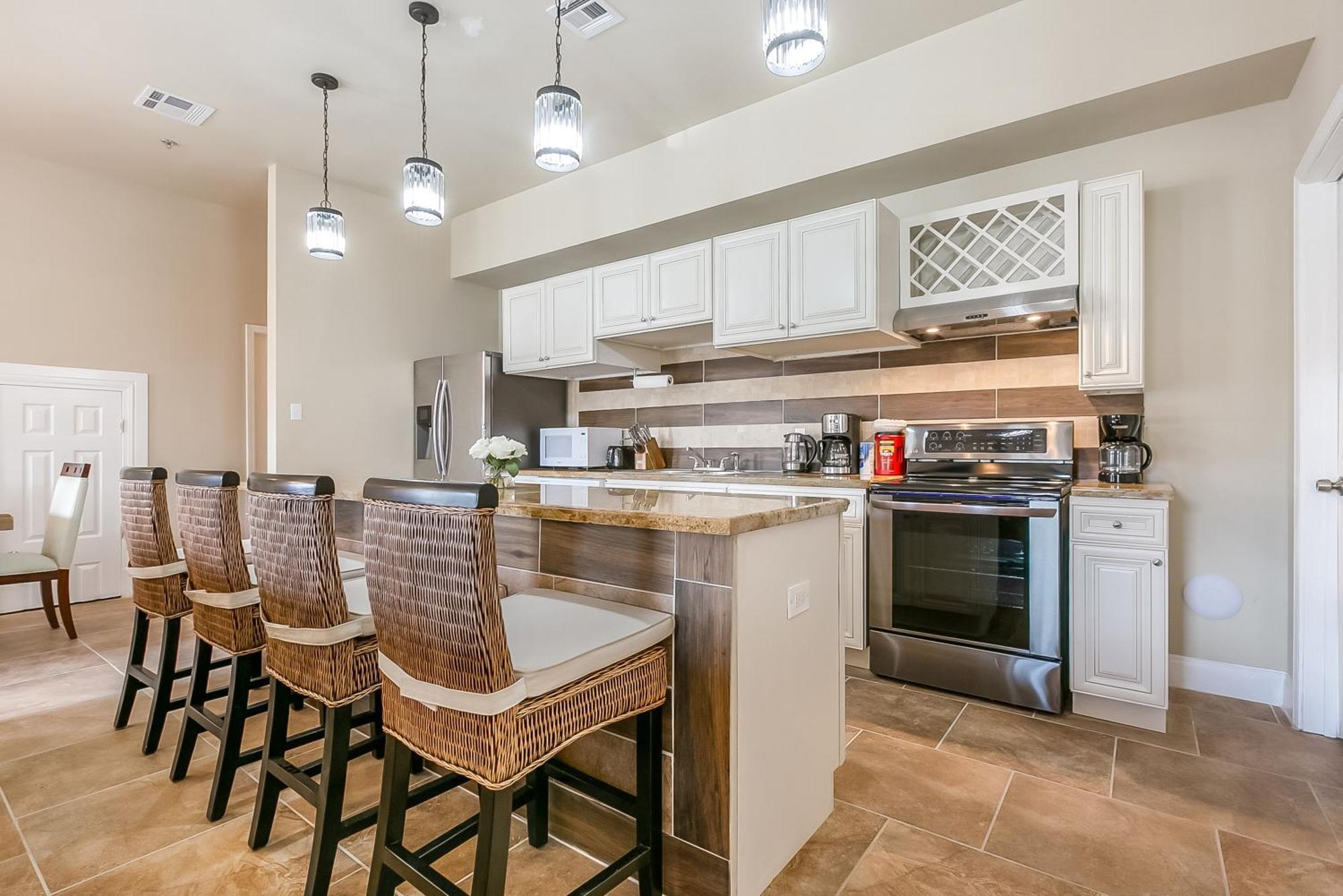 Spacious In Downtown Nola