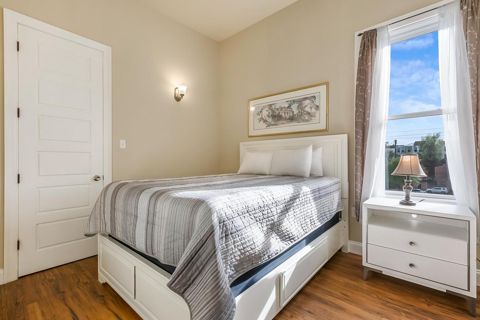 Apartment Spacious In Downtown Nola