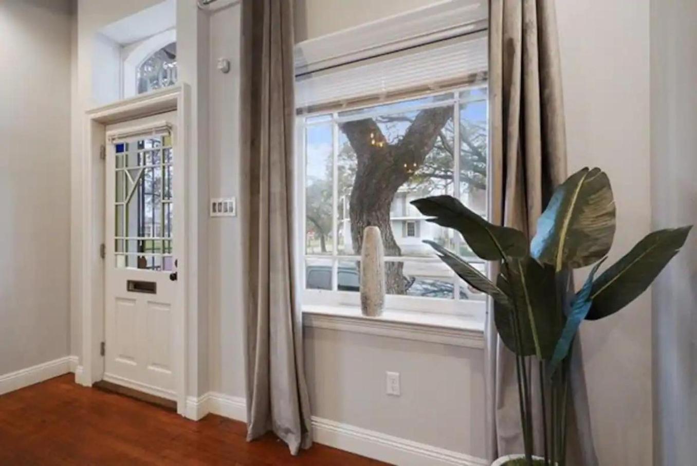Historic 3br Treme Art Gallery Excellence Holiday home New Orleans