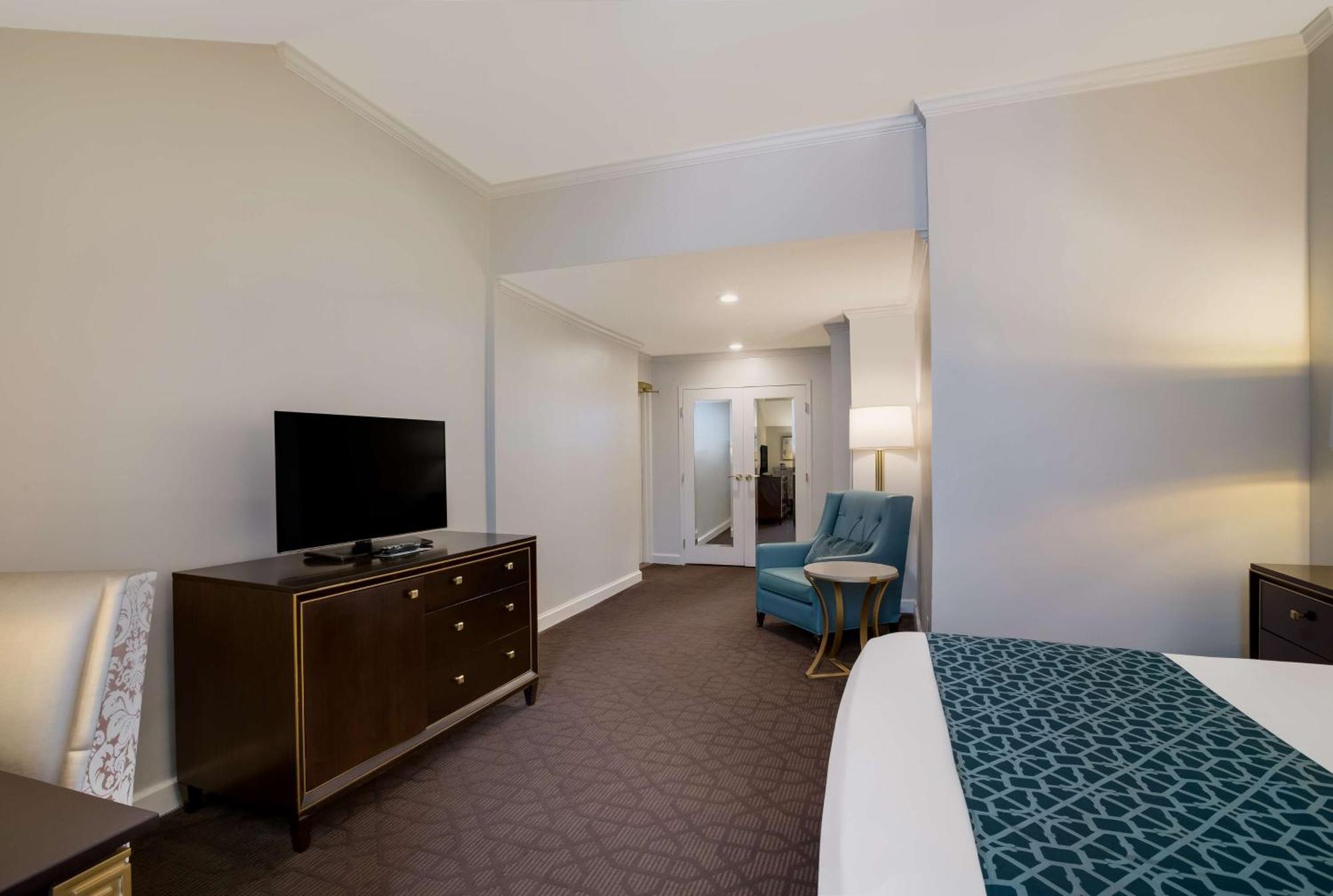 The Royal Sonesta 5* New Orleans