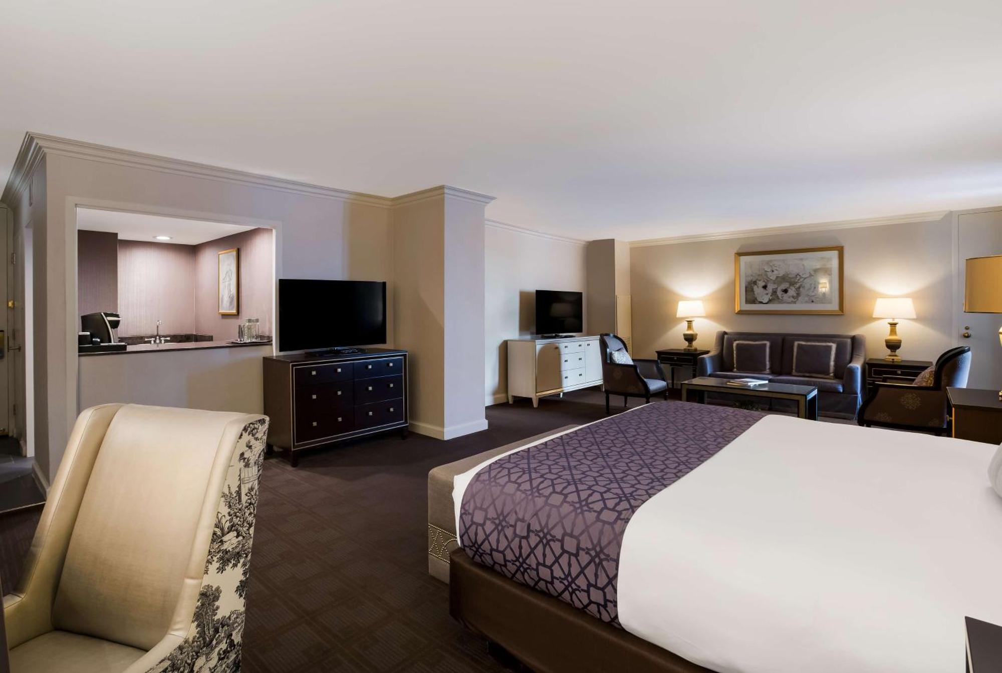 The Royal Sonesta
