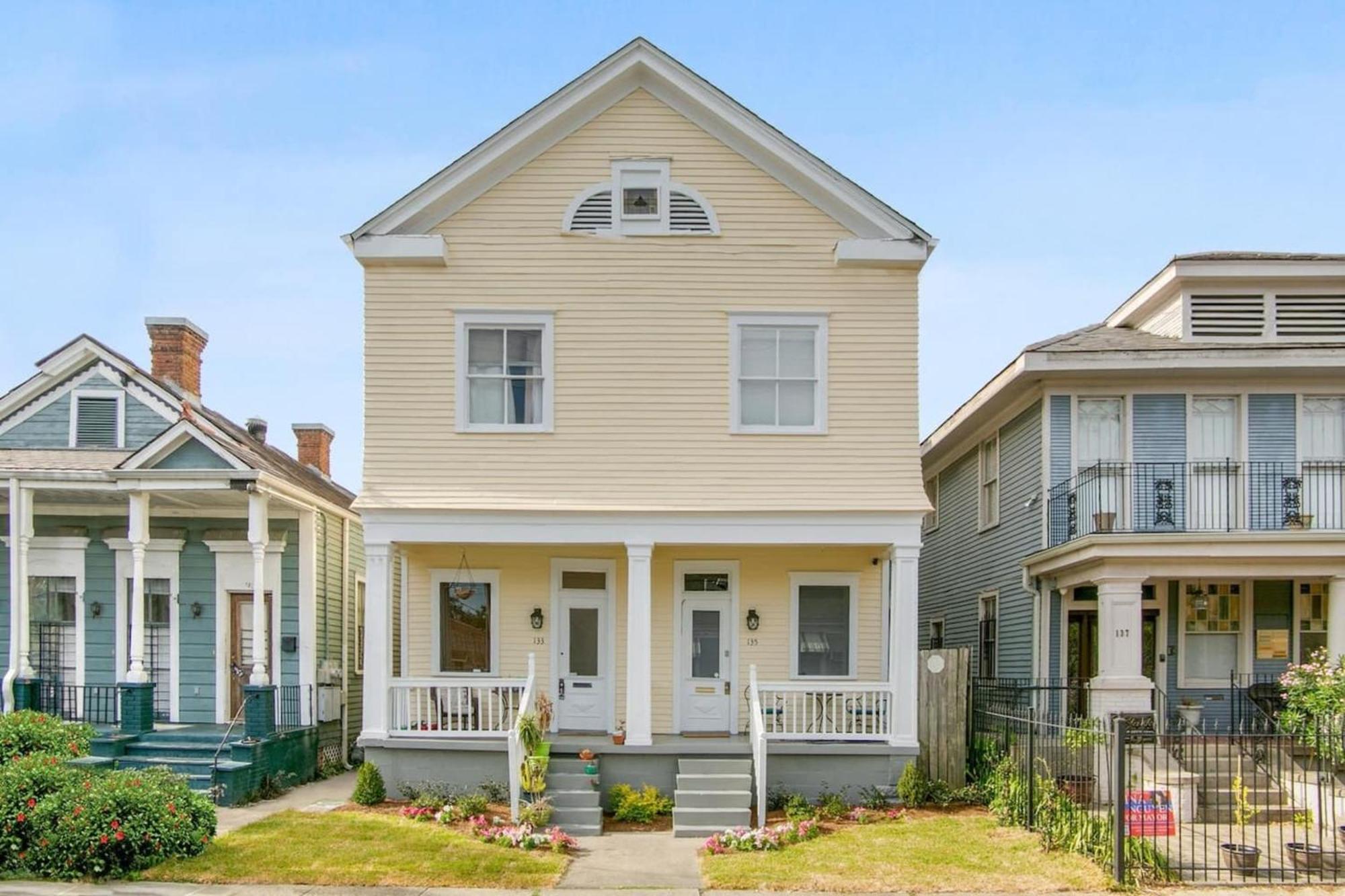 Lovely Mid Apartment