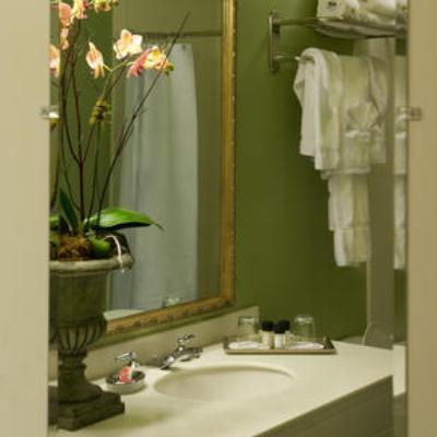 Bienville House 3*