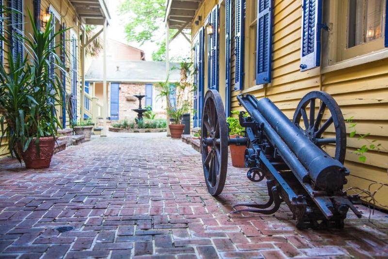 Hotel Andrew Jackson French Quarter 3*