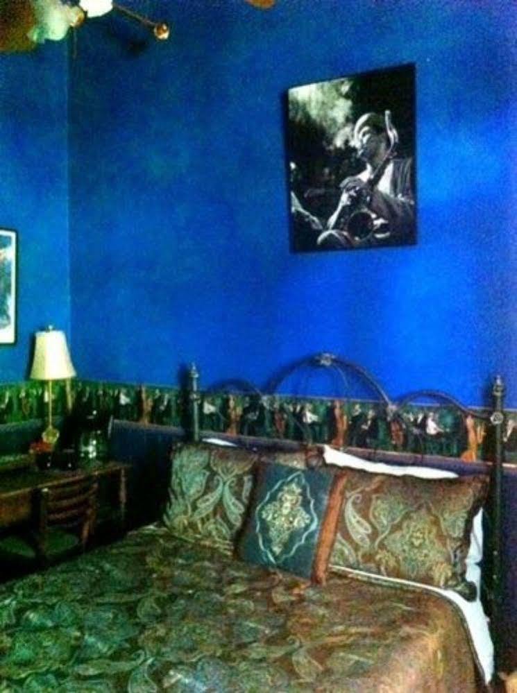 Hotel Royal Barracks New Orleans