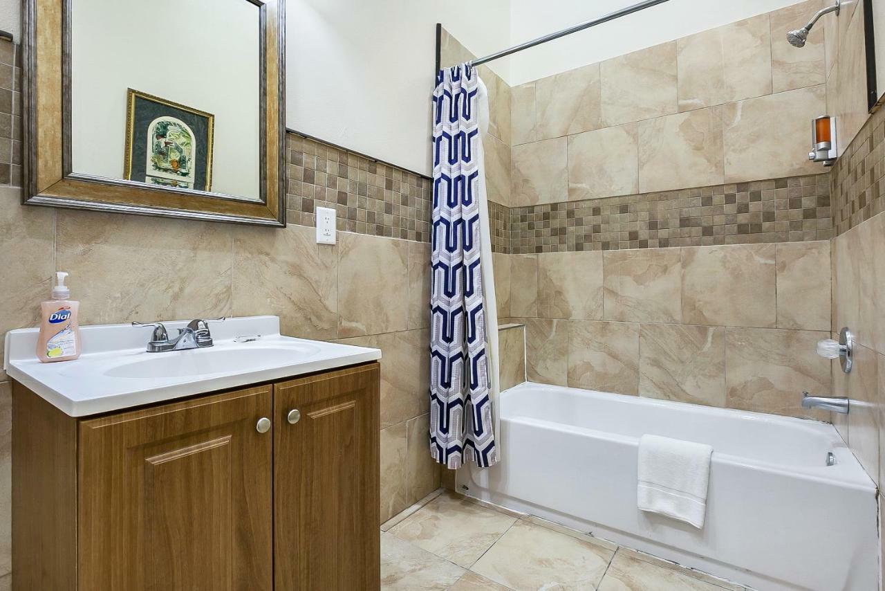 Elegant 4br In Downtown Apartment New Orleans