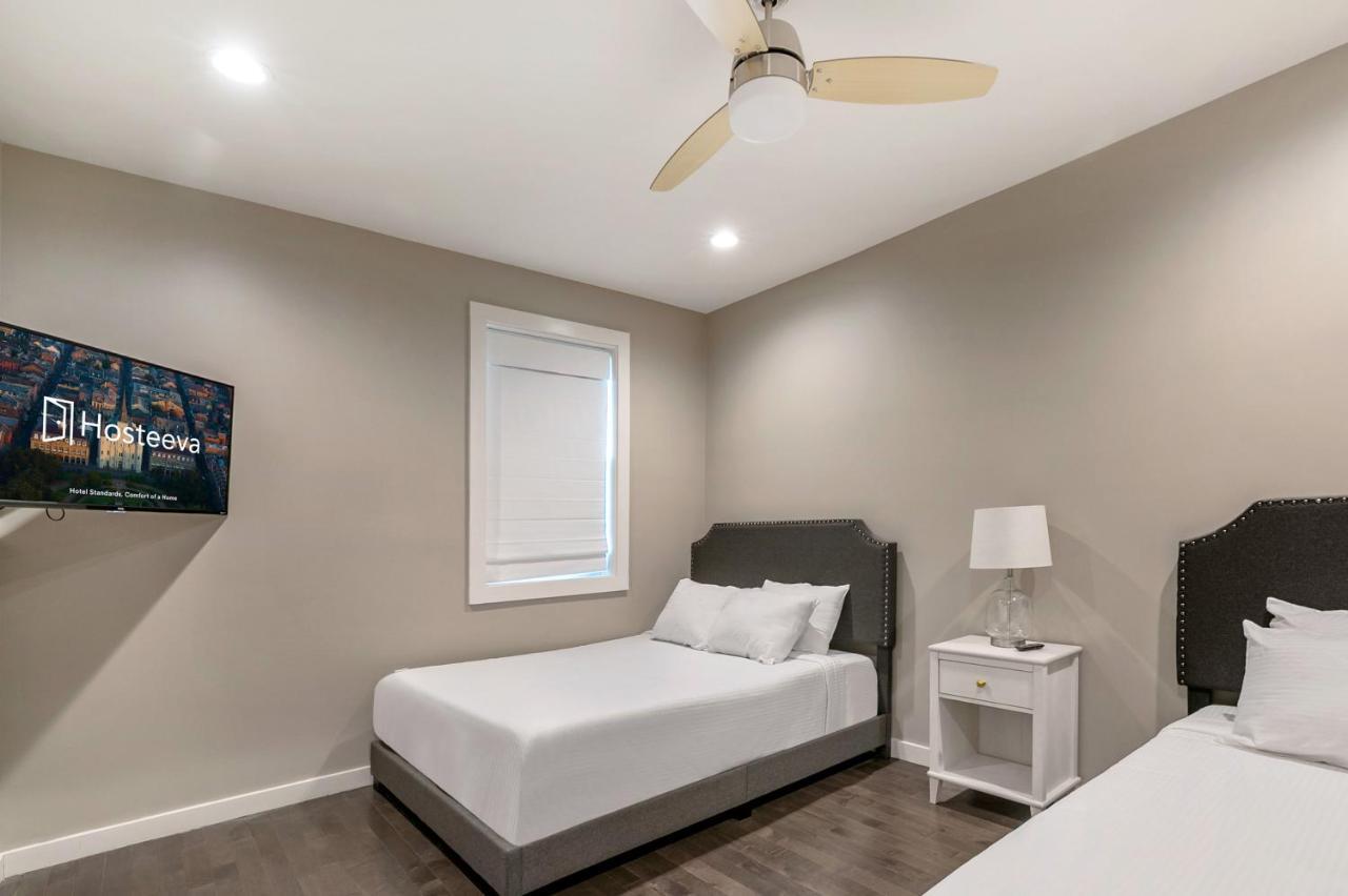New Construction Elegant Holiday home New Orleans