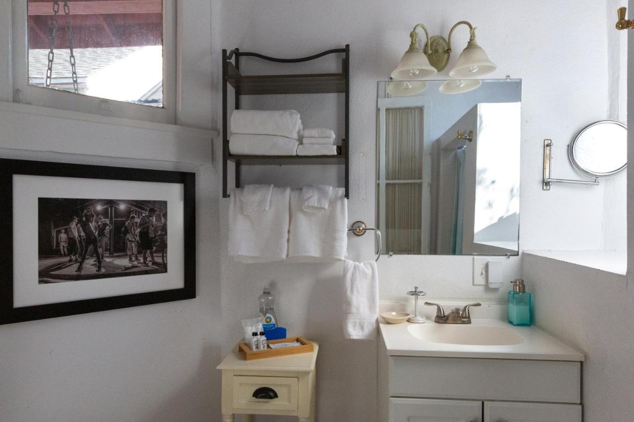 The Blue60 Marigny Inn Inn 3*