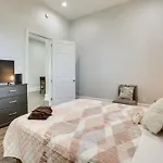 2 Mi To French Quarter Walkable Nola Home
