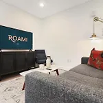 Roami At Bourbon Place