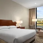 Hilton New Orleans Riverside