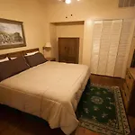 The Courtyards French Quarter Guesthouse