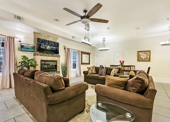 Spacious 4Br City Condo Steps From St Charles Ave
